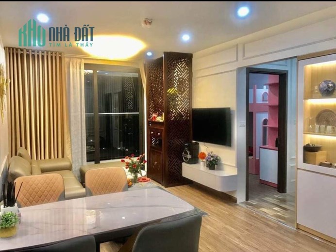 Cho thuê căn hộ Chung cư NT Home, 65m2, 2pn2vs, nhà đẹp, ban công to.