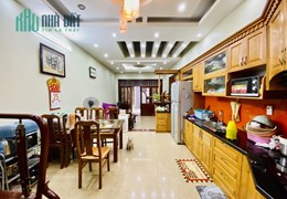 BA ĐÌNH  Phố Cửa Bắc giá 11 tỷ - 40mx6 tầng, MT 5,1m. Đẹp ở luôn