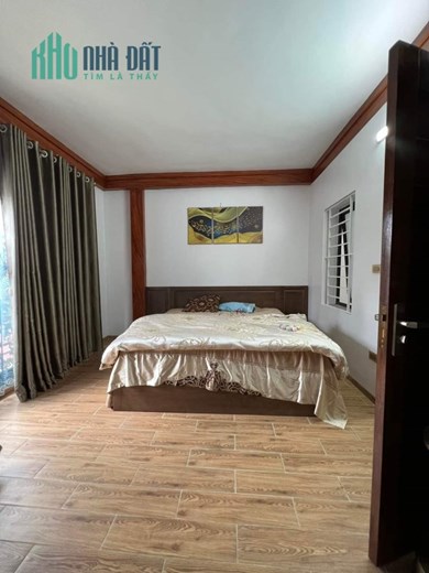 Chỉ 2 tỷ sở hữu ngày nhà 35m2, 2 tầng, ô tô qua nhà, đường ô tô thông, kinh doanh, LH 0904106655