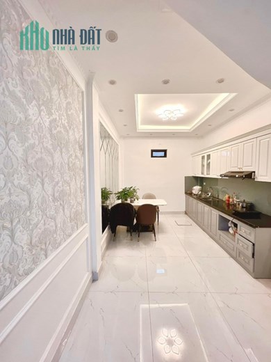 SIÊU VIP_ HẠ CHÀO BÁN GẤP  Nhà ở phố Trần Bình Cầu Giấy 33m2, 4 tầng TẶNG NỘI THẤT CỰC VIP, LÔ GÓC,