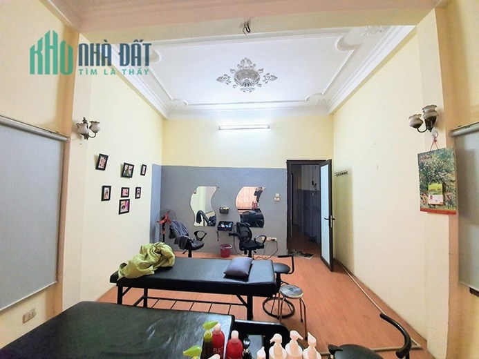 Bán Rẻ Nhà Đẹp Quận 11, HẺM RỘNG KHỦNG, 83m2, 11.3 TỶ CÒN 8.3 TỶ, HẠ SÁT ĐẤT, 4 Phòng