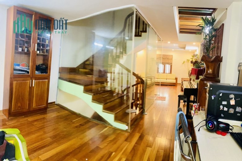 Chính chủ tôi cần bán 01 căn nhà 4,5 tầng tại trục đường văn minh, thôn Dậu 2, di Trạch, Hoài Đức ,
