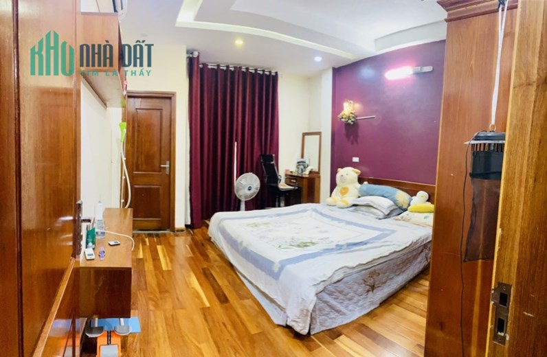 Chính chủ tôi cần bán 01 căn nhà 4,5 tầng tại trục đường văn minh, thôn Dậu 2, di Trạch, Hoài Đức ,