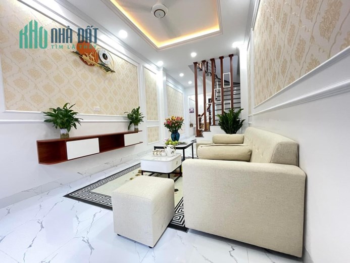 KIM MÃ - LÔ GÓC - KD - Ô TÔ GẦN - 43M - GIÁ CHÀO 7,6 TỶ