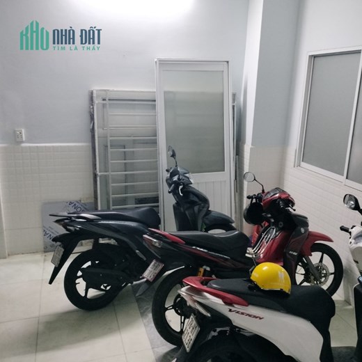 Hàng Ngộp Ngân Hàng cần bán Gấp giá rẻ nhất Quận 12 Gần Sân Bay Tân Sơn Nhất .. Có Dòng Tiền Cho
