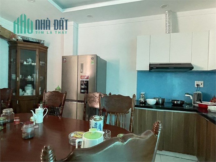 Ngộp bank nặng - trả là bán - công nhận đủ 303m2
NGÔ TẤT TỐ P22 BÌNH THẠNH- Thu nhập 550 triệu.năm
