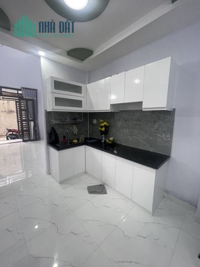 Nhà đẹp lung linh gần 50m2 - Ngã tư Bình Long - Lê Thúc Hoạch - Bình Hưng Hòa A - chỉ 3Tỷ1