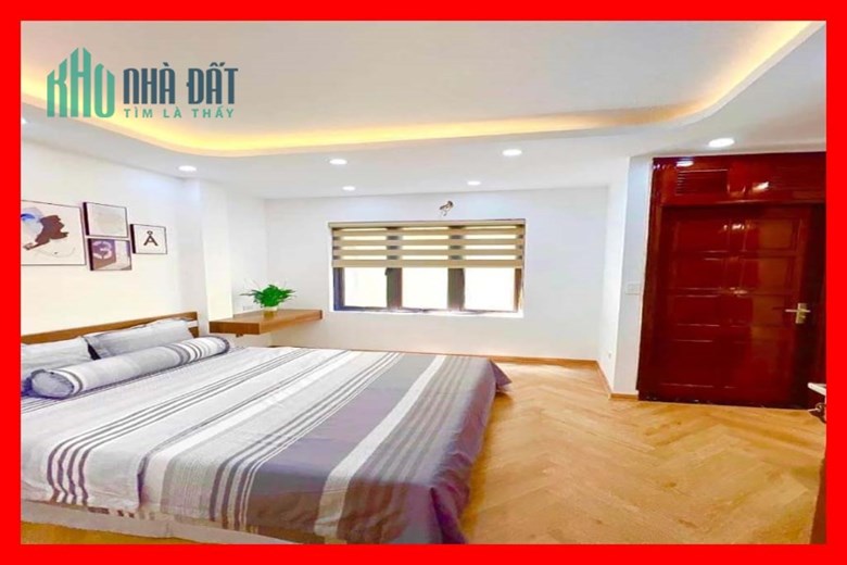 Nhà 4 tầng trung tâm Quận Đống Đa, tiện ích đầy đủ, sổ đỏ chính chủ, giá hợp lý