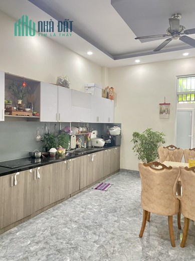 Cần Bán Nhà Khu Đô Thị Hà Quang 2, Tp Nha Trang (có thang máy)