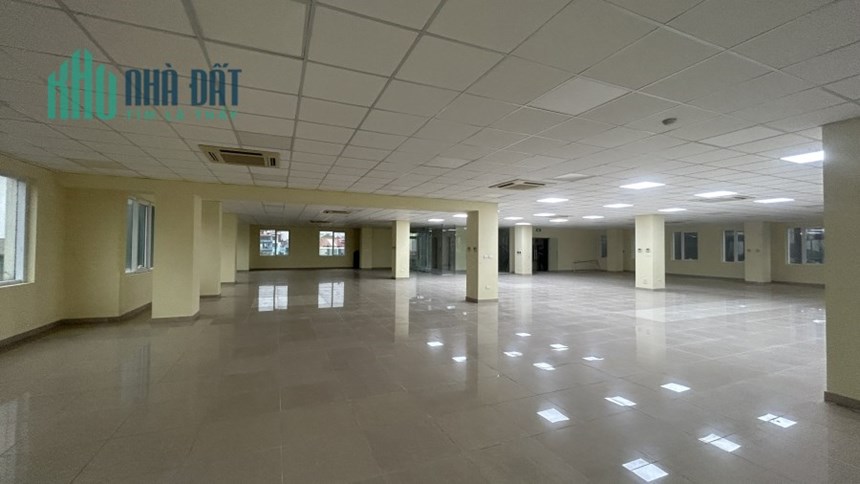 Chào thuê 500m sàn vp tòa nhà Đồng Lợi 1160 đường Láng, giá hợp lý sẵn bàn giao.