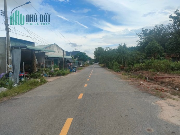 Giá tốt nhất, giảm sập sàn 200tr. Đất trung tâm Tp Bến Cát, Bình Dương