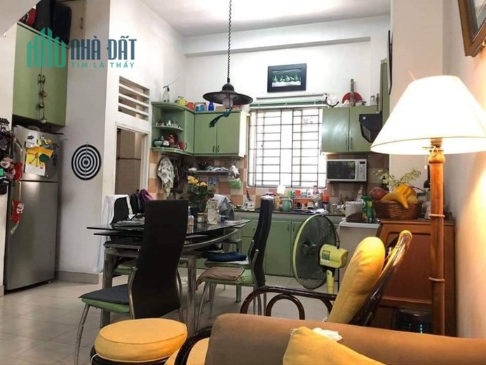 Bán nhà Điện Biên Phủ, Phường 11, Quận 10, xe tải, 4 tầng, giá 6,8 tỷ.