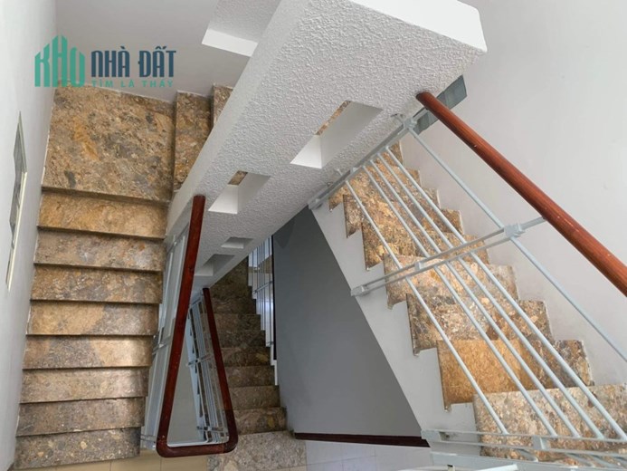 Bán Nhà Trương Công Định, Tân Bình, Sát Mặt Tiền, 3 Tầng , 60m2, Nhỉnh 6 Tỷ.