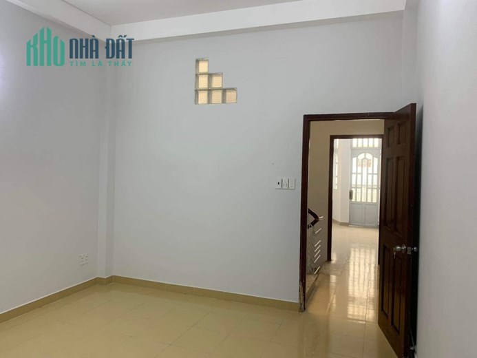 Bán Nhà Trương Công Định, Tân Bình, Sát Mặt Tiền, 3 Tầng , 60m2, Nhỉnh 6 Tỷ.