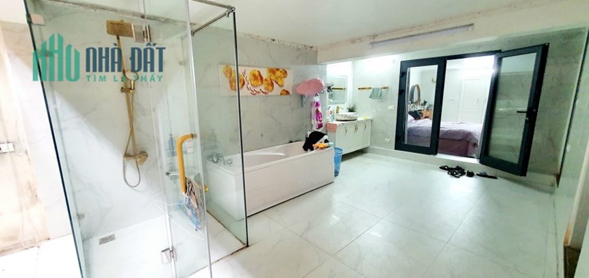 Bán nhà 120m2 phố Yên Phụ, Tây Hồ Biệt thự Gara Ô tô tránh 15.9 Tỷ