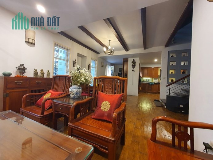 Bán nhà 124m2 Ngõ 276 Nghi Tàm, Tây Hồ Biệt thự Gara Ô tô tránh 17.5 Tỷ