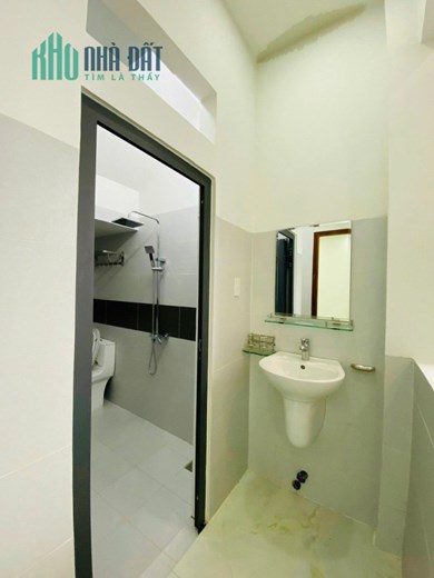 Cần Bán Nhà Hẻm 4M ô tô Lương Định Của Tp Nha Trang . Sổ Hồng Riêng giá chỉ 2ty6