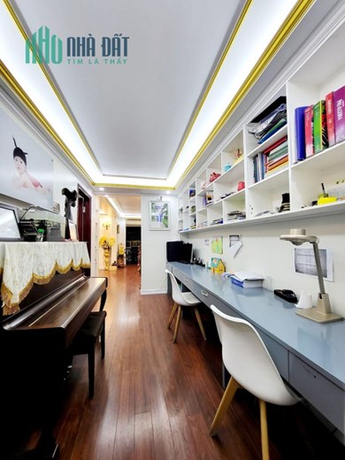 Bán nhà 80m2 phố Yên Phụ, Tây Hồ Phân lô Gara Ô tô Tránh 12.9 Tỷ