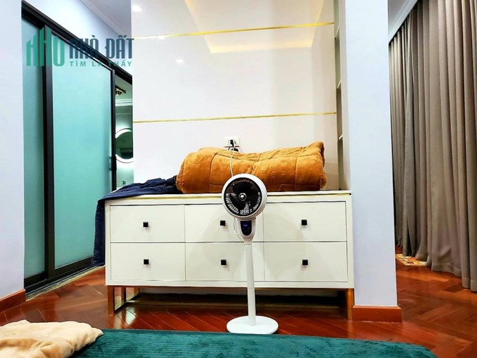 Bán nhà 89m2 phố Nghi Tàm, Tây Hồ Phân lô Gara Ô tô Tránh 12.1 Tỷ