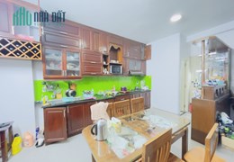 Chính chủ gửi bán nhà hẻm Rạch Bùng Binh, P.9, Quận 3