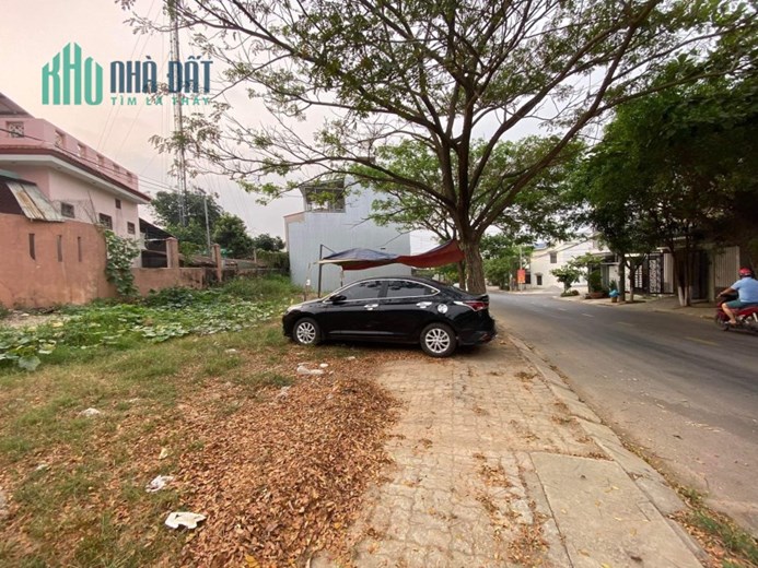 Bán gấp mặt tiền Tôn Đản Cẩm Lệ lô góc kinh doanh chỉ nhỉnh 2 tỷ.