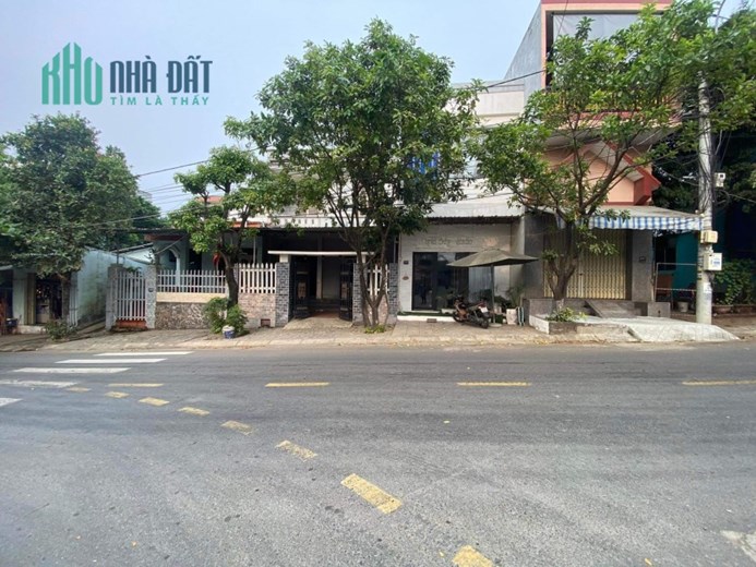 Bán gấp mặt tiền Tôn Đản Cẩm Lệ lô góc kinh doanh chỉ nhỉnh 2 tỷ.