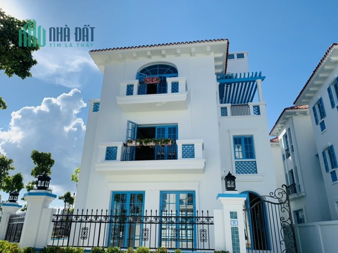 Chuyện nhượng lại gấp căn song lập sát mặt biển bãi cháy Hạ Long, trục đường bao biển