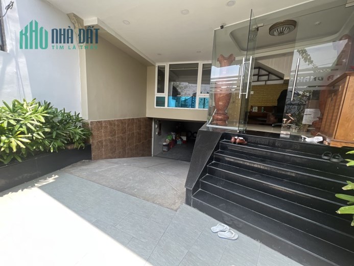 Giám giá mạnh Studio mới khai trương cho khách hàng Thạnh Mỹ Lợi