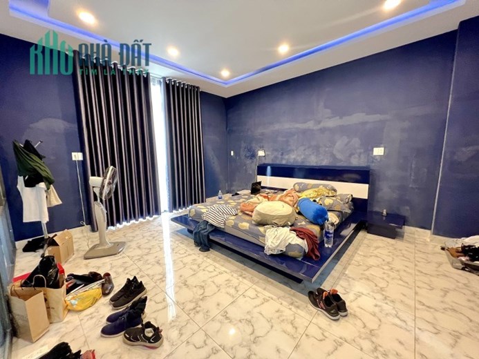 Nhà Tân Kỳ Tân Quý, ĐD Aeon TPhú, 6x20, 3T, Hẻm Vip, 10 CHDV, Chỉ 5.7 Tỷ