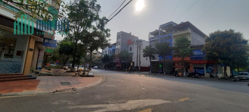 CẠNH VƯỜN HOA- SÁT CÔNG VIÊN ÔNG CỪ- GẦN B.V SẢN NHI- ĐẸP LUNG LINH- 5 TỶ x!