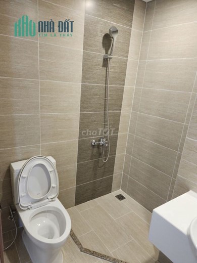 CHO THUÊ CĂN STUDIO VINHOMES QUẬN 9, CÓ SẴN MÁY LẠNH, GIÁ 4tr/tháng