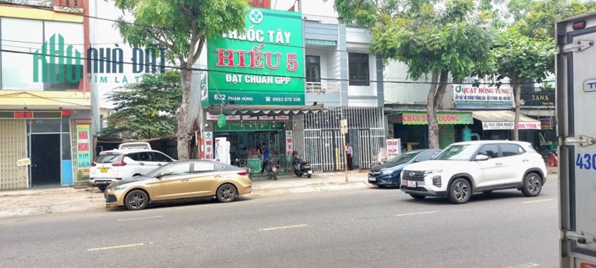 Bán nhà mặt tiền Phạm Hùng Cẩm Lệ 3 tầng 110m2 chỉ nhỉnh 6 tỷ.