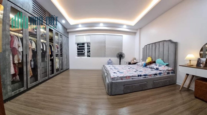 Bán nhà đẹp Võ Văn Dũng, Đống Đa 65m 5 tầng MT6m. Phân lô, ô tô, gần hồ, kinh doanh. Nhỉnh 15 tỷ