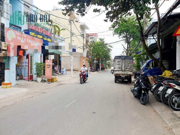 chính chủ bán nhà C4, mặt tiền đường số 8, bhha, nhựa 8m, 72m2 chỉ 7.5 tỷ, sát tân phú