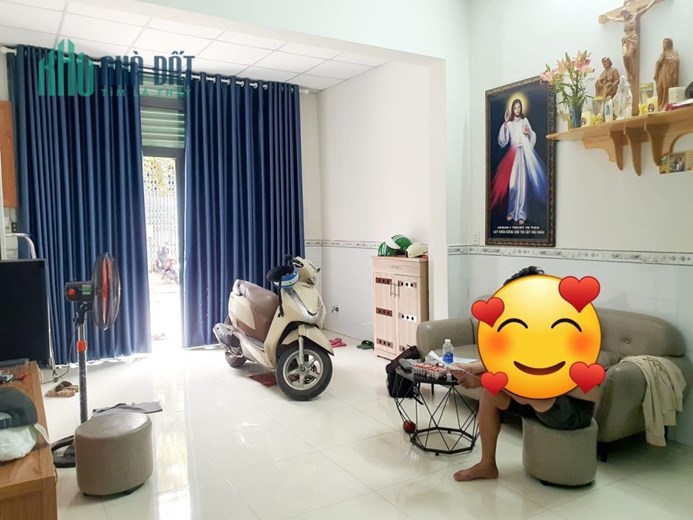 chính chủ bán nhà C4, mặt tiền đường số 8, bhha, nhựa 8m, 72m2 chỉ 7.5 tỷ, sát tân phú