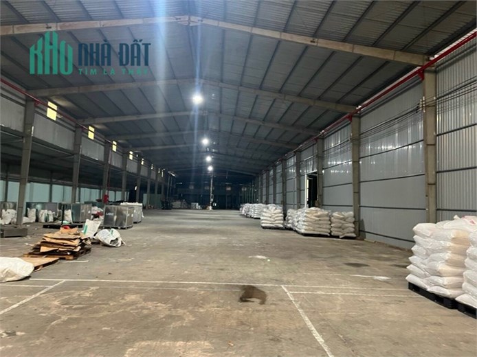 bán nhà xưởng đầu tư, xưởng đang cho thuê đơn giá cao, Nguồn LDPT nhiều. đường nhựa.