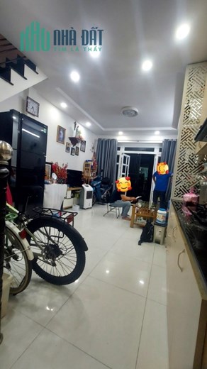 Bán nhà Lê Thúc HOẠCH Tân Phú 36m2 ,3 tầng Nhỉnh 3 tỷ