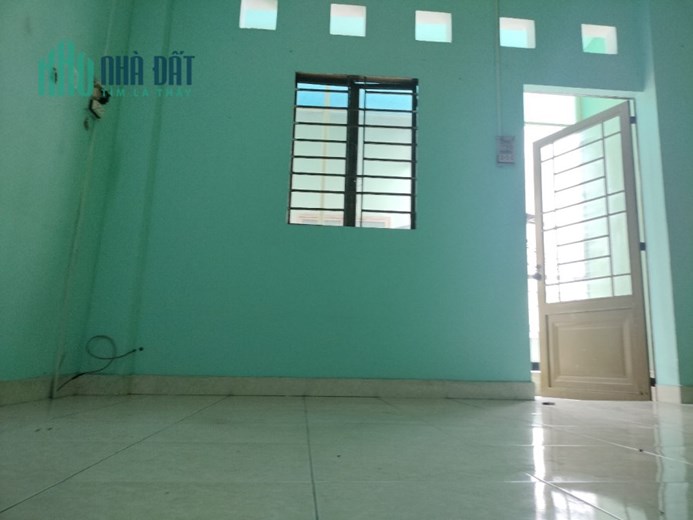 Hàng Hiếm Khó Tìm Giá Rẻ Nhất Khu Vực Có Sổ Hồng Chưa Đến 2 tỷ Cầu Vượt Ngã Tư Ga Quận 12
1,9 tỷ -