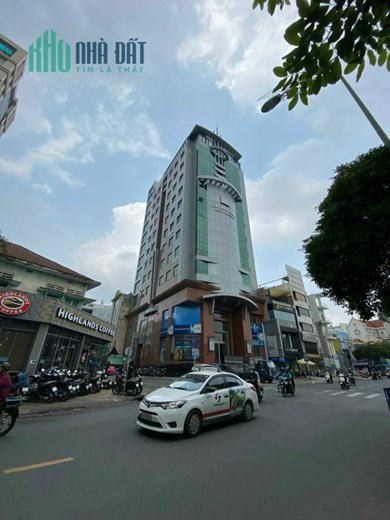 Tòa nhà 2 MT Nguyễn Trãi, P. Phạm Ngũ Lão, Q.1, 19x30m, hầm, 12 lầu