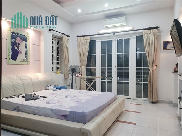 Biệt thự Quang Trung, P.11, Gò Vấp – 143m2, 4 tầng, 18.5 tỷ