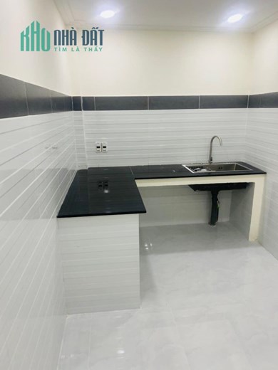 Bán nhanh nhà đường 38 Linh Đông 50m, hẻm xe tải