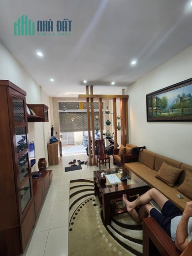 HIẾM !!! XEM NGAY  nhà riêng Đội Cấn Ba đình nhà 4 tầng 45m2, 5 tầng Ngõ thông thoáng chỉ 6.2 tỷ