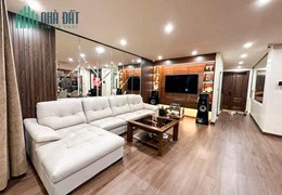 Biệt thự đẳng cấp khu Mê Linh-Anh Dũng, 180m x 3 tầng ngay mặt đường GIÁ 15 tỉ