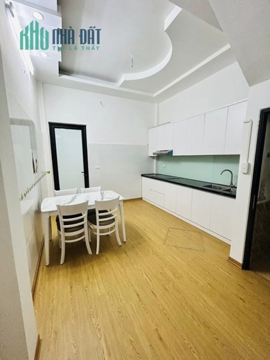 Nhà Trương định DÂN XÂY 55m2*5 Tầng giá 4.45 Tỷ
