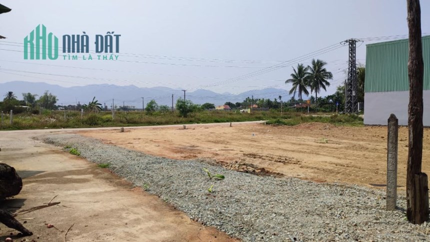 Bán Nhanh 2 lô DIên Lạc Diên Khánh Giá Rẻ Nhất Khu Vực