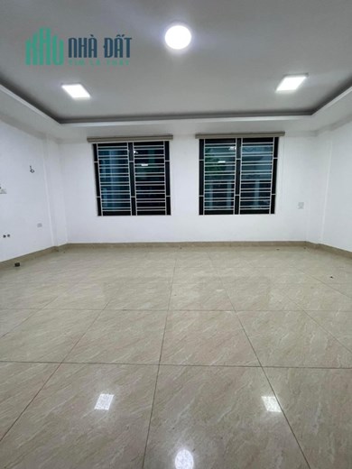 Bán Nhà 8 Tầng - Trần Quang Diệu, Đống Đa 15,7 Tỷ - 54M - MT6m - Thang máy - Ô tô - Kinh doanh.