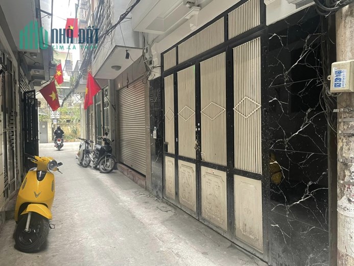 1.8 tỷ có nhà đẹp 4 tầng Nghĩa Tân, Cầu Giấy, ngõ rộng 3m