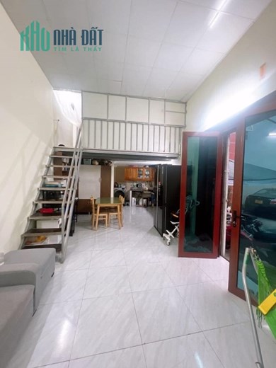 Chủ cần bán GẤP căn nhà Đại Mỗ - Nam Từ Liêm 43m2,OTÔ tránh dừng đỗ ngày đêm, chỉ 4 tỷ.