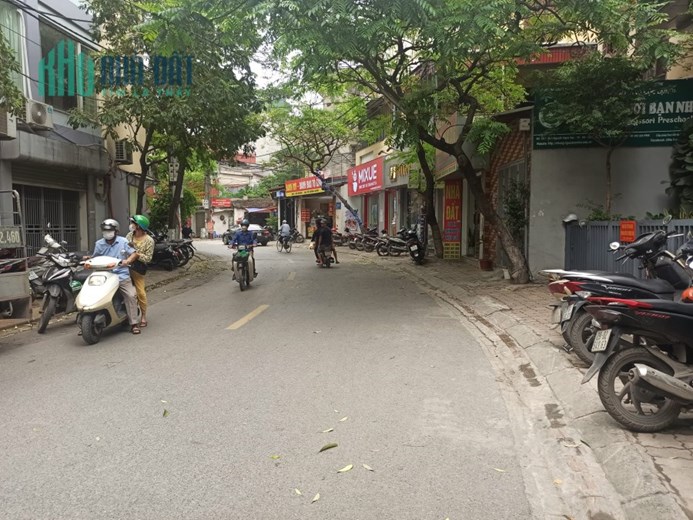 Bán Nhà Cầu Giấy 115m Kinh doanh đỉnh 2 thoáng vĩnh viễn mt 7m giá chỉ 20 tỷ