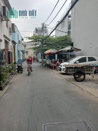 chính chủ bán 14 phòng trọ ờ tỉnh lộ 10, 160m2 chỉ 4.99 tỷ, dòng tiền hàng tháng 30 triệu